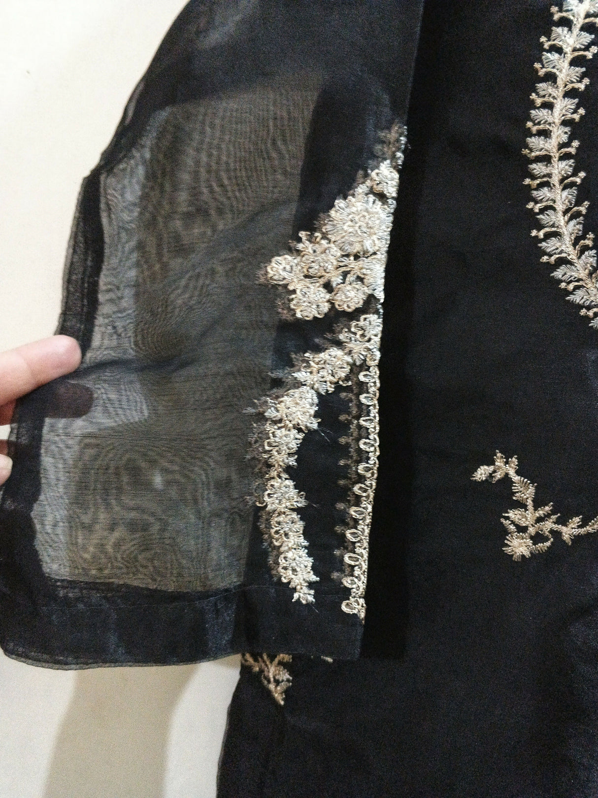 Black Organza Suit | Girls Shalwar Kameez | Small | Worn Once