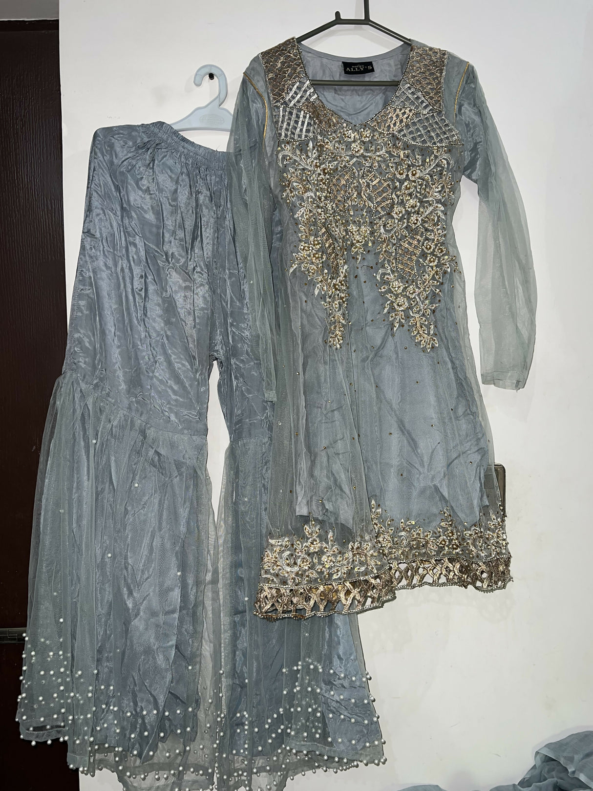 Women Fancy | Women Locally Made Formals | Small | Worn once