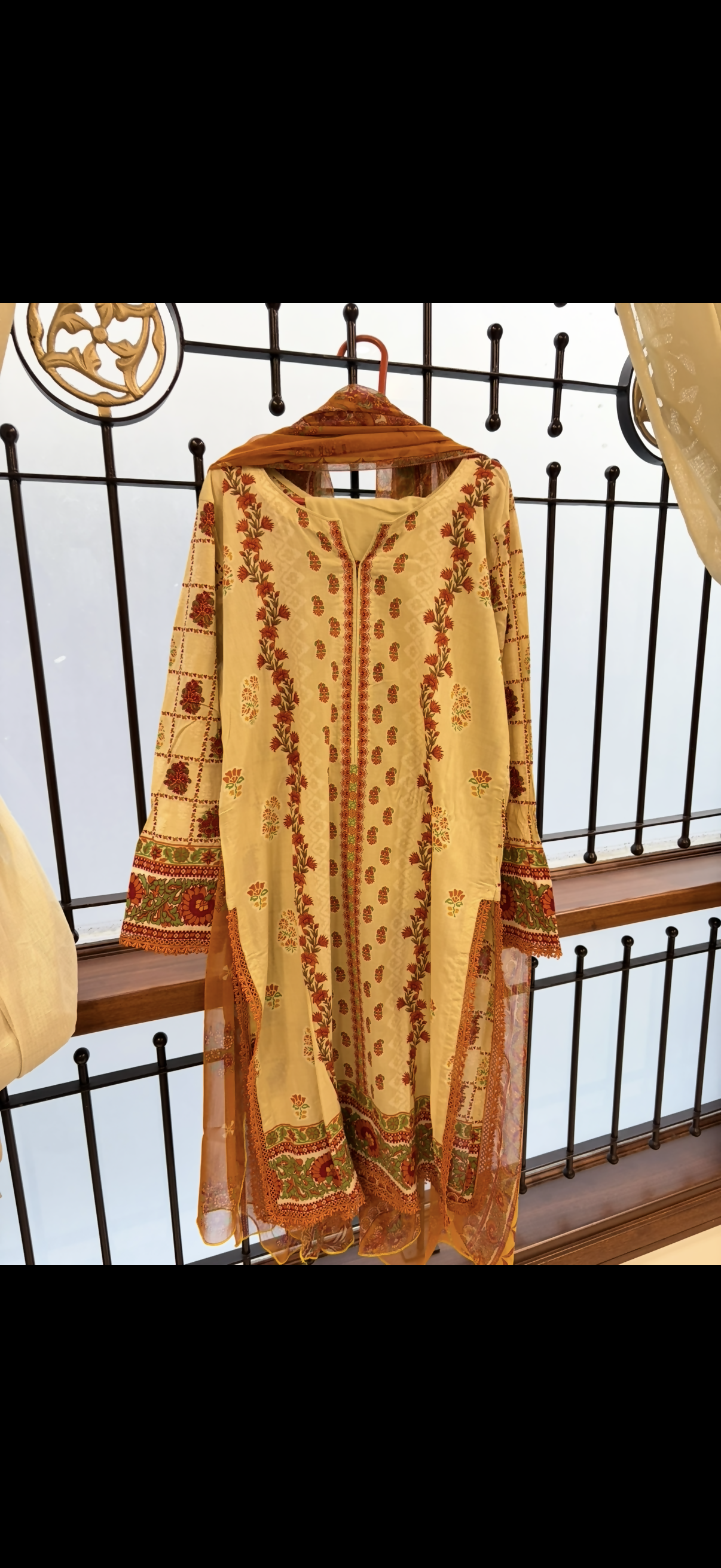 Beechtree 3 Pcs Suit | Women Branded Kurta | Medium | New