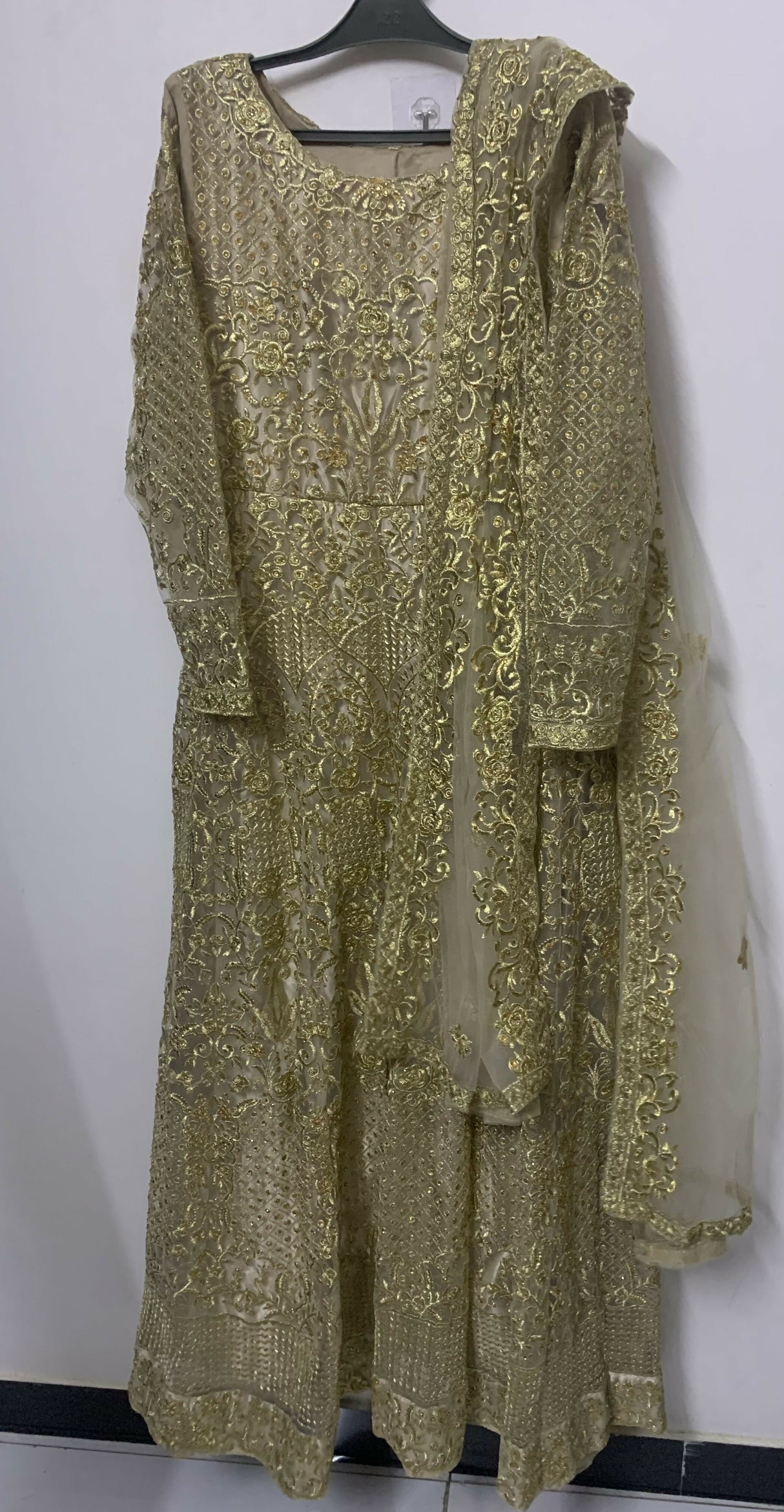 Formal Bridal Maxi | Worn once | Medium