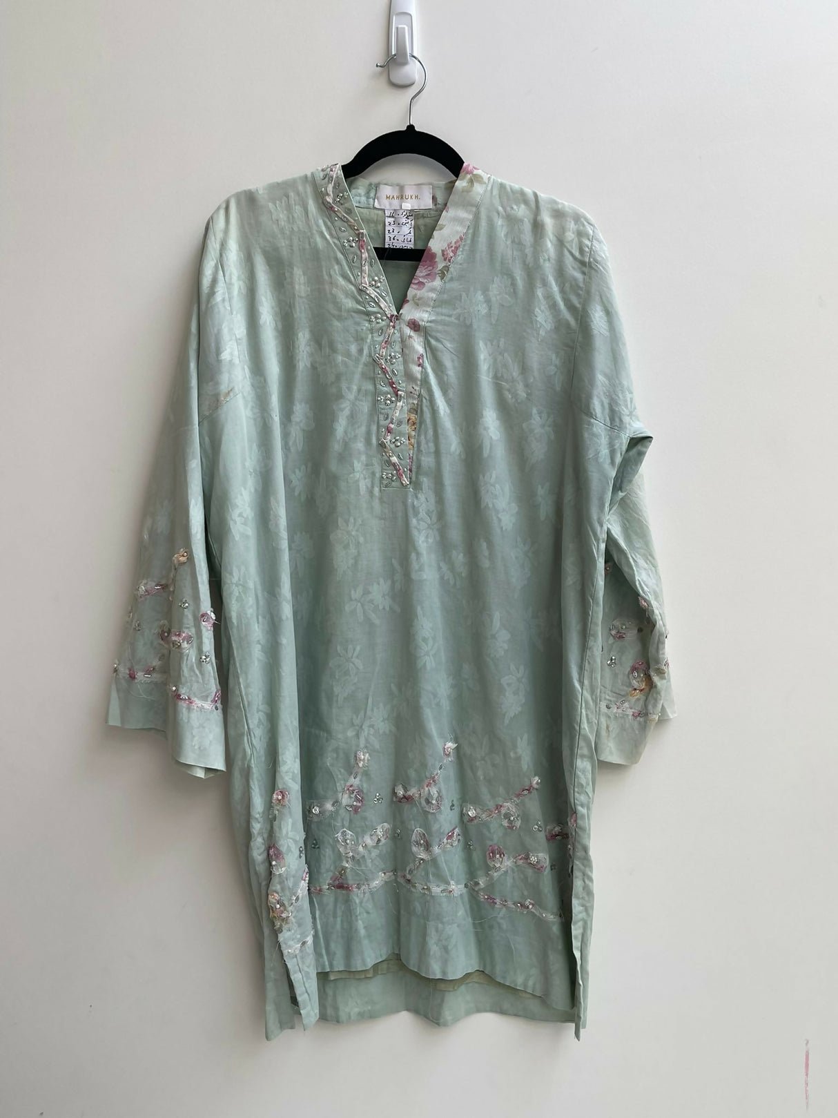 Mahrukh | Women Branded Formals | Medium | Preloved