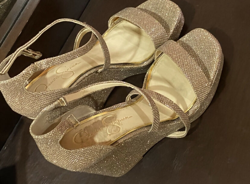 Jessica Simpson | Wedges in Gold | Women Shoes | Size:42 |Worn Once
