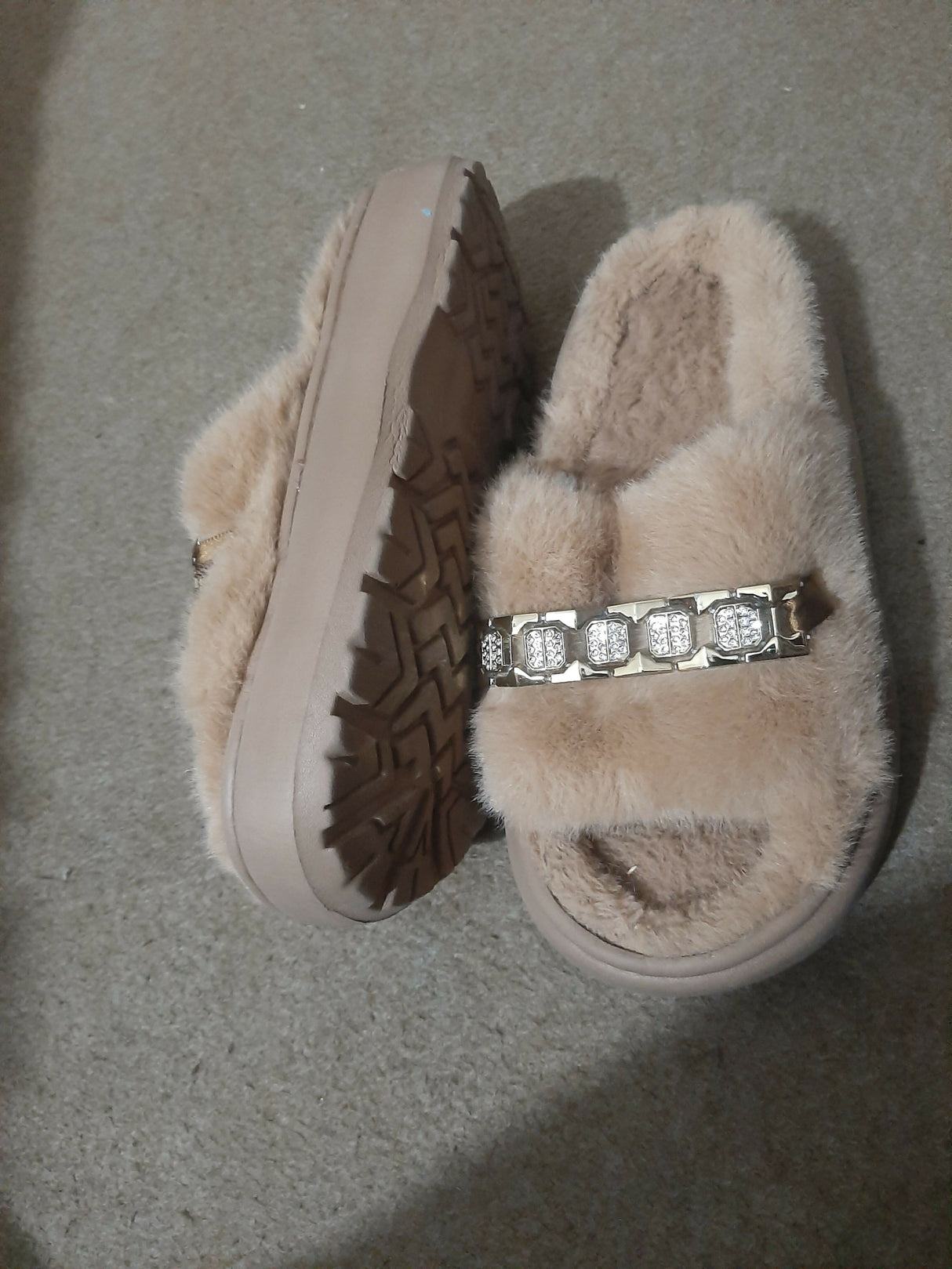Skin Stones Fluffy Slippers | Women Shoes | Sandals & Flats | Size: 37 | New