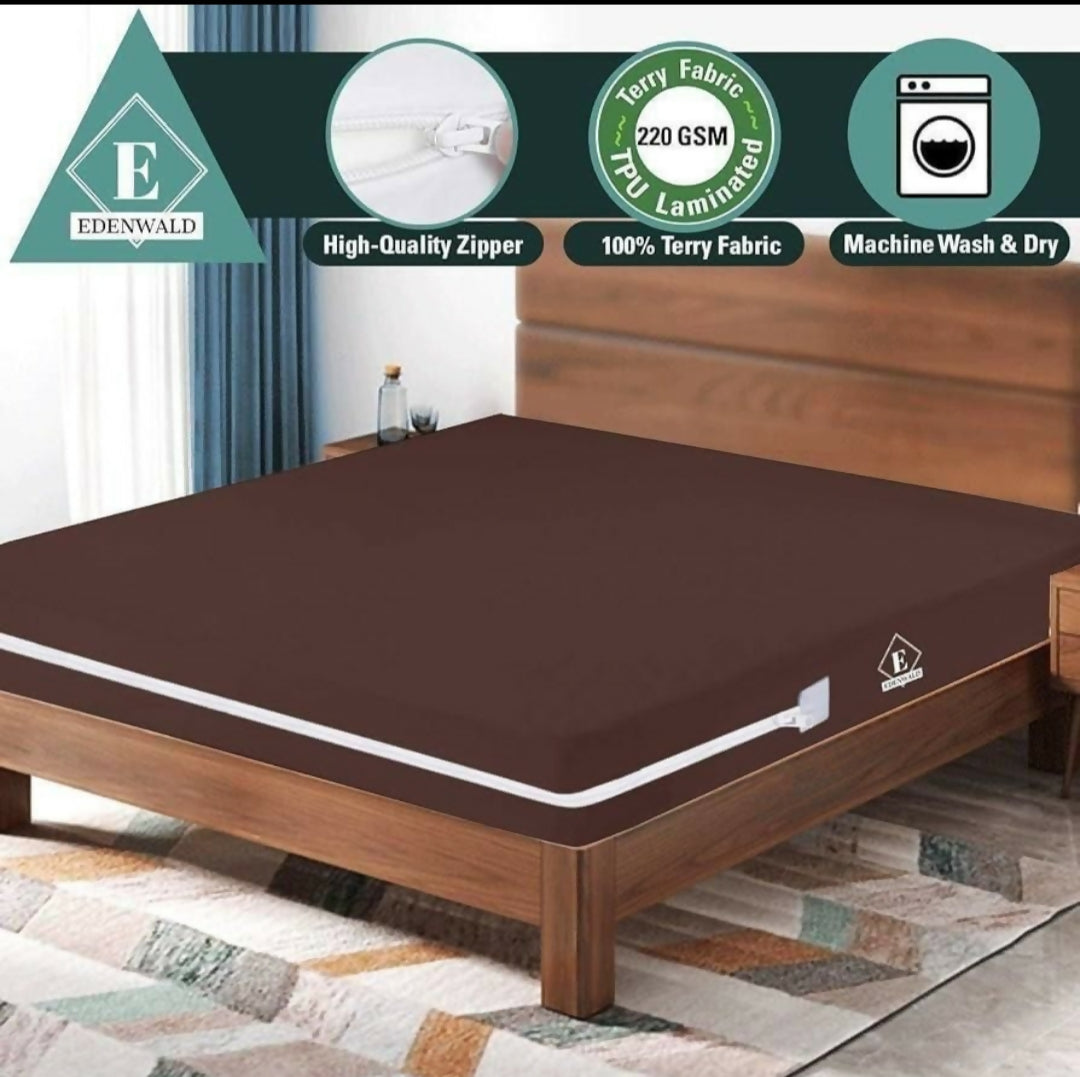 Zipper Waterproof Mattress Cover | Home Decor | Bedding | Brand New