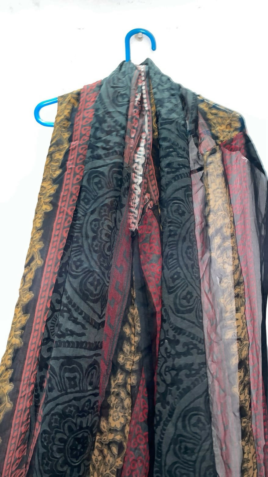 Printed Stylish Scarf | Women Accessories | Hijabs & Scarves | Standard | Preloved