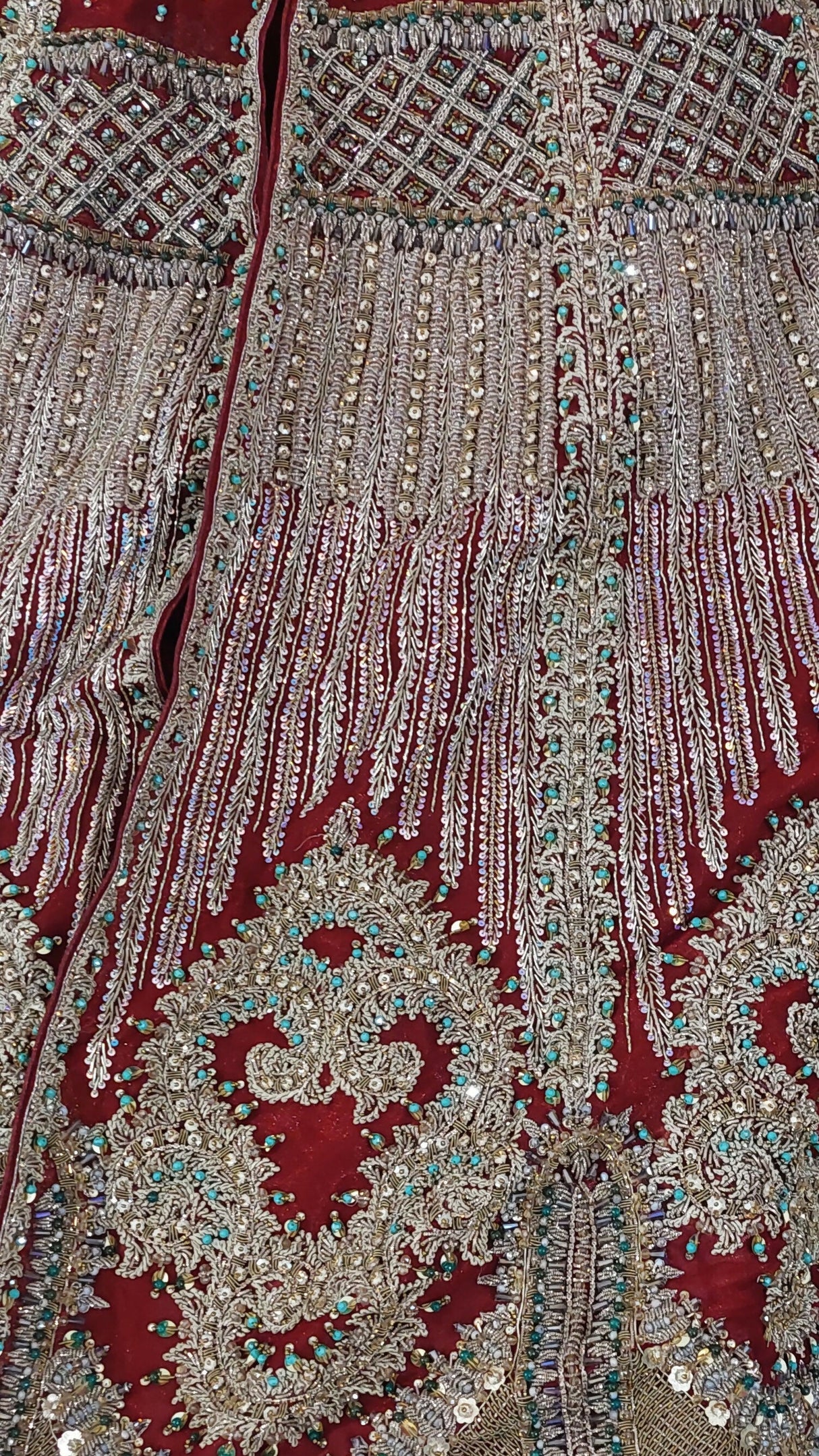 Mohsin & Sons | Women Bridals | Medium | Worn Once