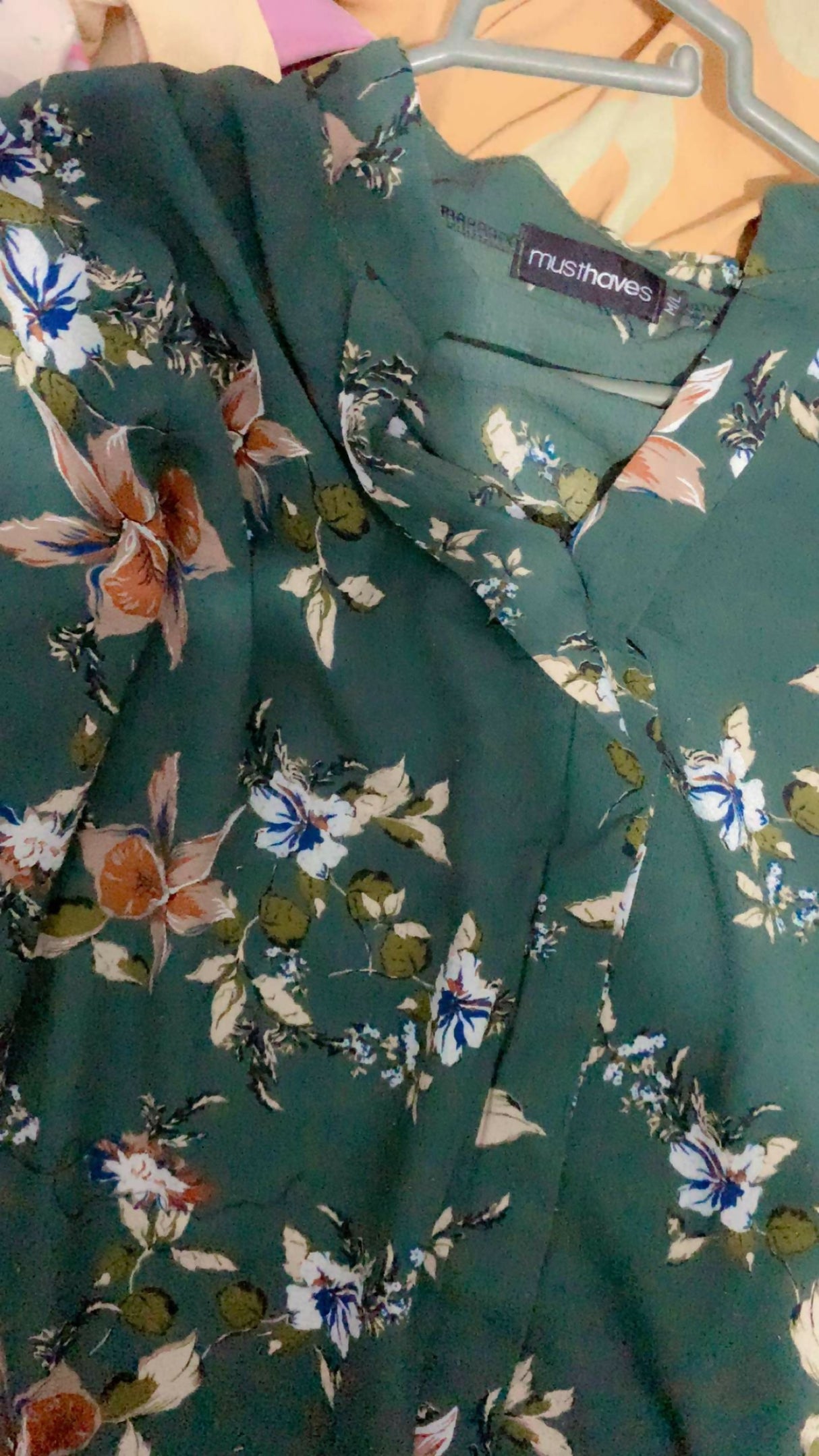 Green Floral Print Stylish Western Top | Women Tops & Shirts | Medium | Preloved