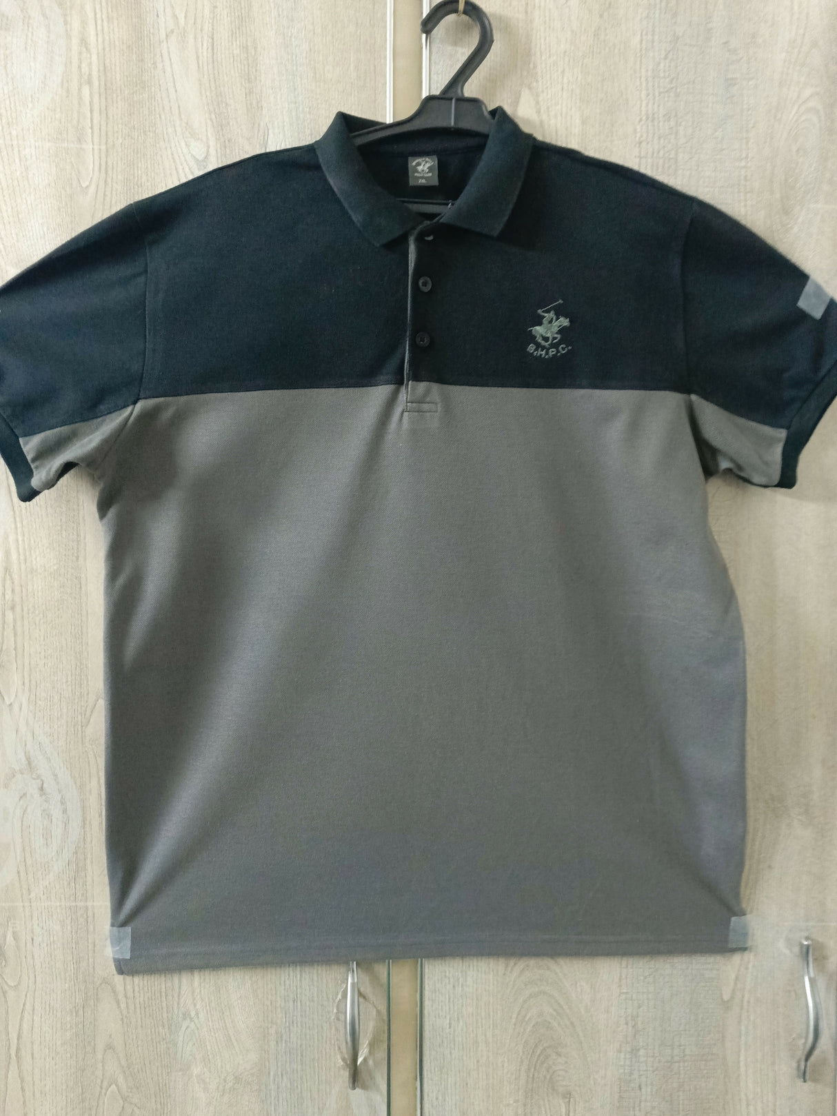 Beverly Hills | Black & Gray | Men Shirts & Tops | XLarge | New