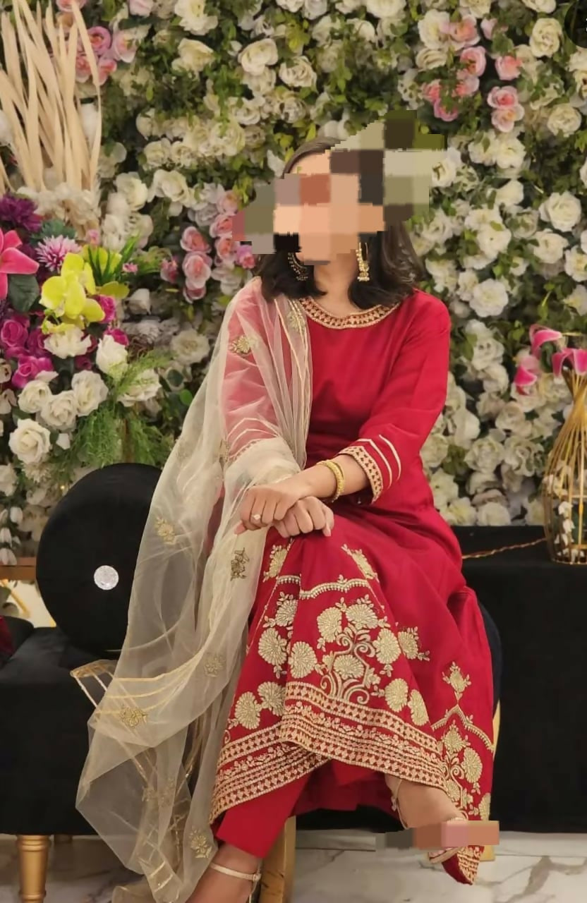 Shah Posh | Women Branded Formals | Medium | Worn Once