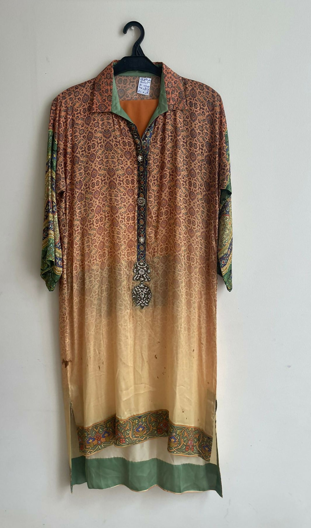 Beautiful Kurta | Women Locally Made Kurta | Medium | Worn Once