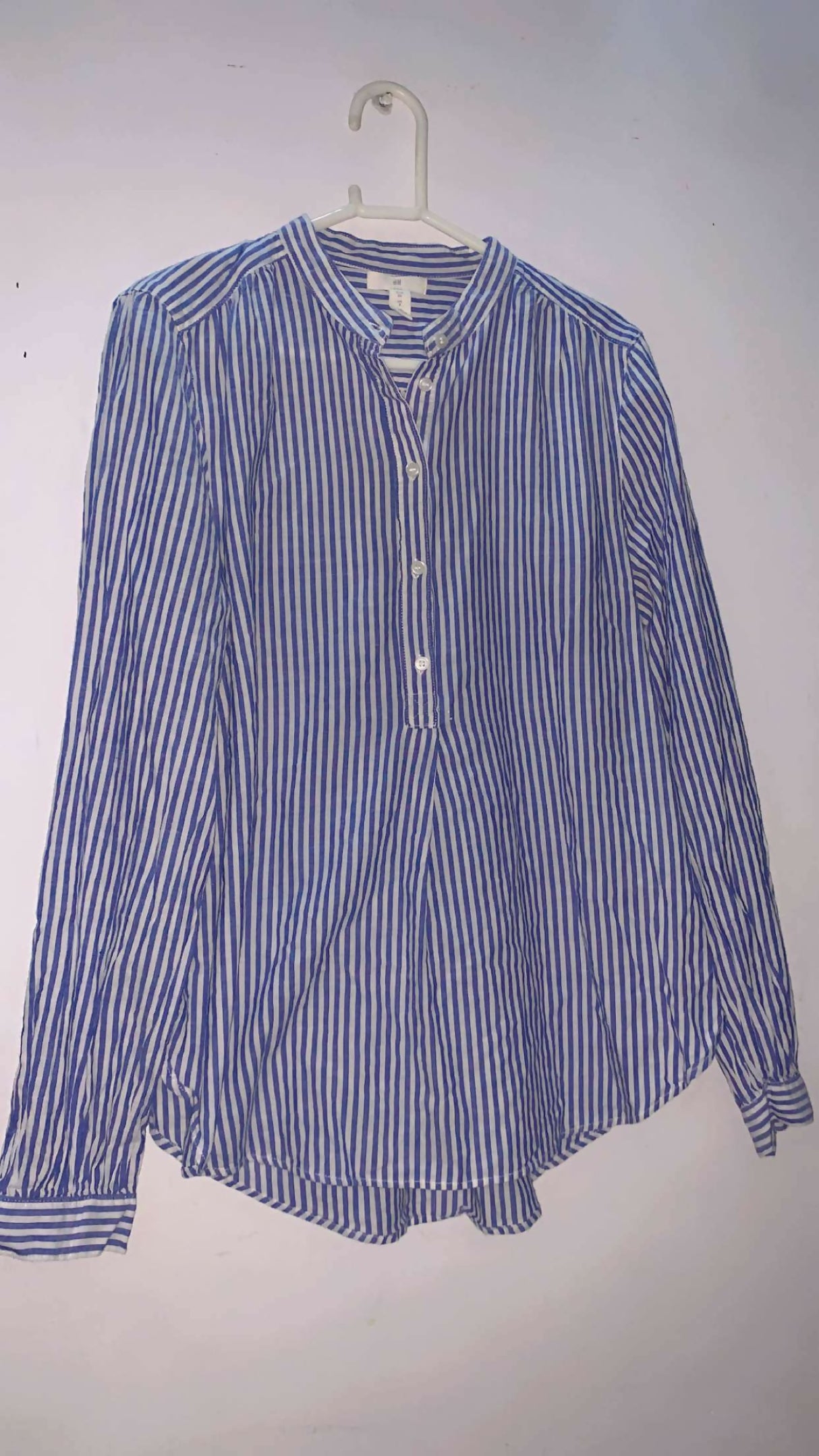 H & M | Women Tops & Shirts | Small | Preloved