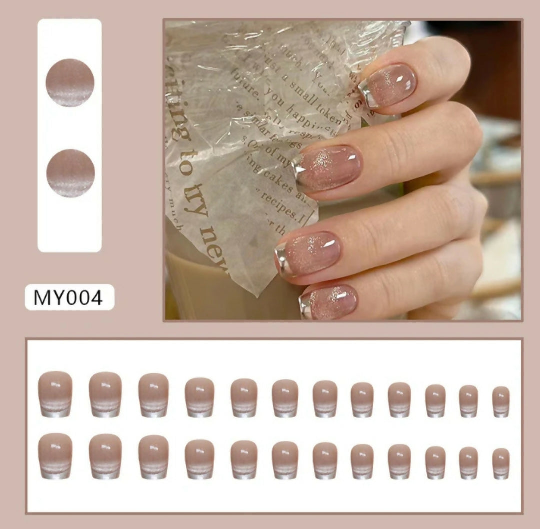 Press On Nails Set- N123 | Women Accessories | Nails | Brand New