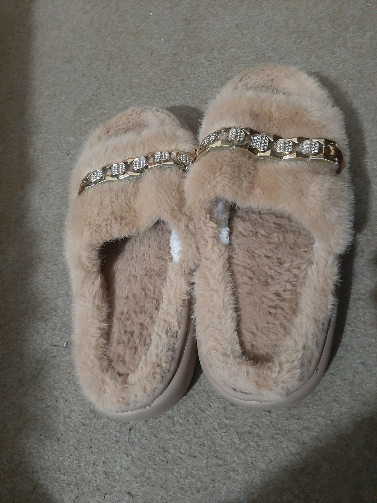 Skin Stones Fluffy Slippers | Women Shoes | Sandals & Flats | Size: 37 | New