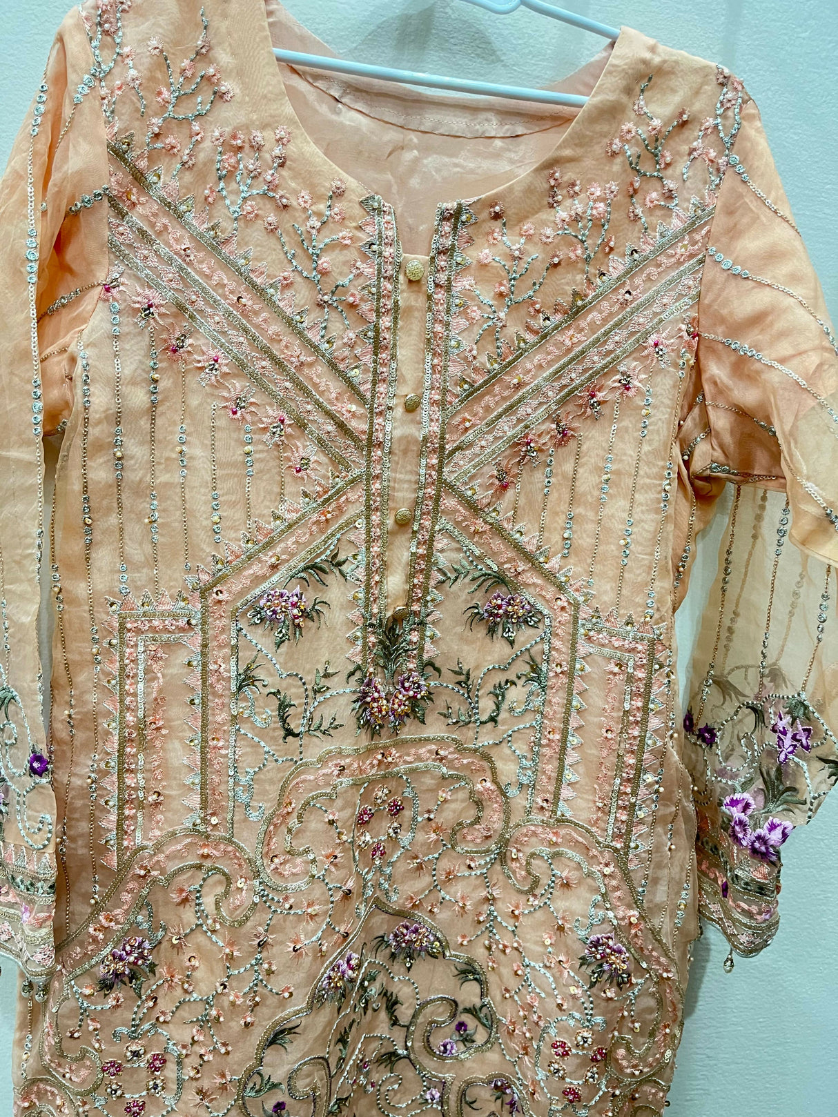 Kurta Pajama | Women Locally Made Kurta | Medium | Worn Once