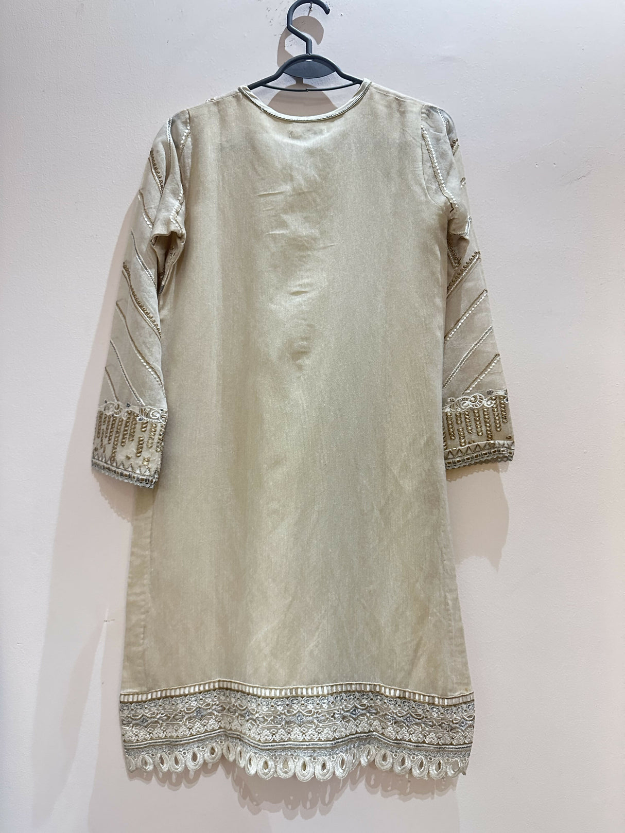 Baroque | Women Branded Kurta | XSmall | White 2Pcs | Worn Once