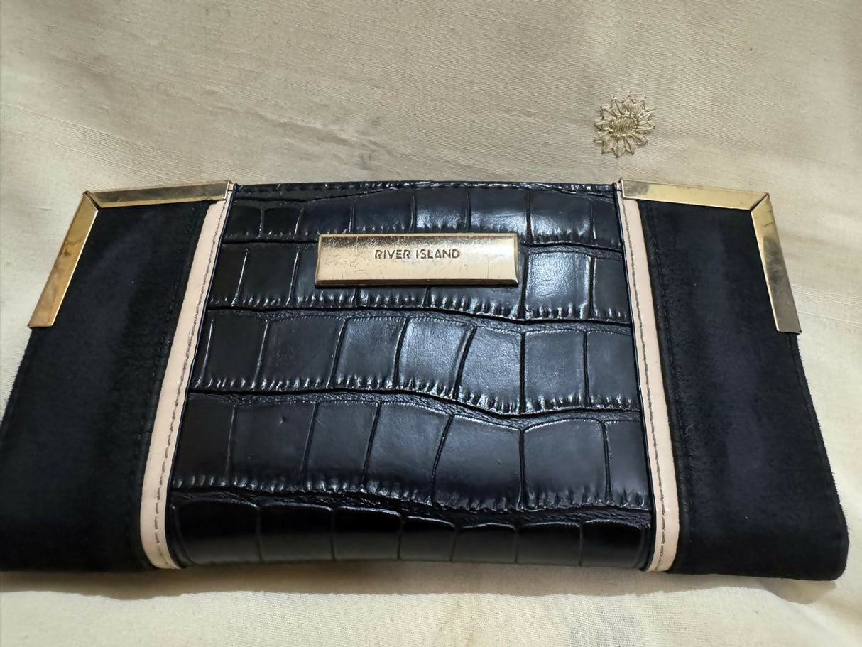 Branded Deal of 4 | Women Bags | Standard | Preloved