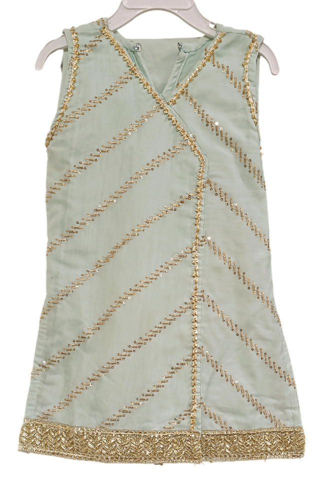 2 Pcs Girls Suit | Girls Skirts & Dresses | Size: 3 to 4 Yrs | Preloved