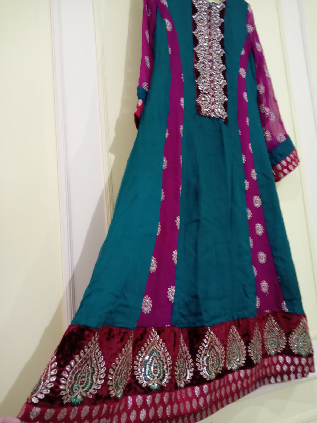 Stylish Frock 3 PC Suit | Women Locally Made Formals | Small | Preloved