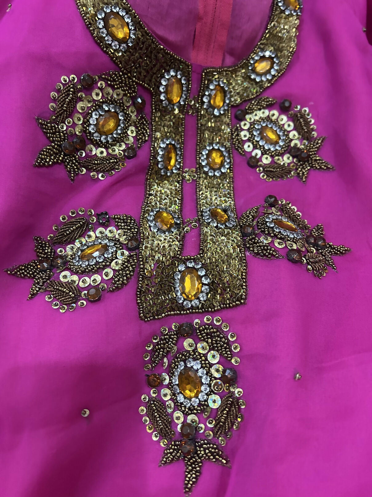 3 Pcs Embroidered Suit | Women Locally Made Kurta | Medium | Preloved