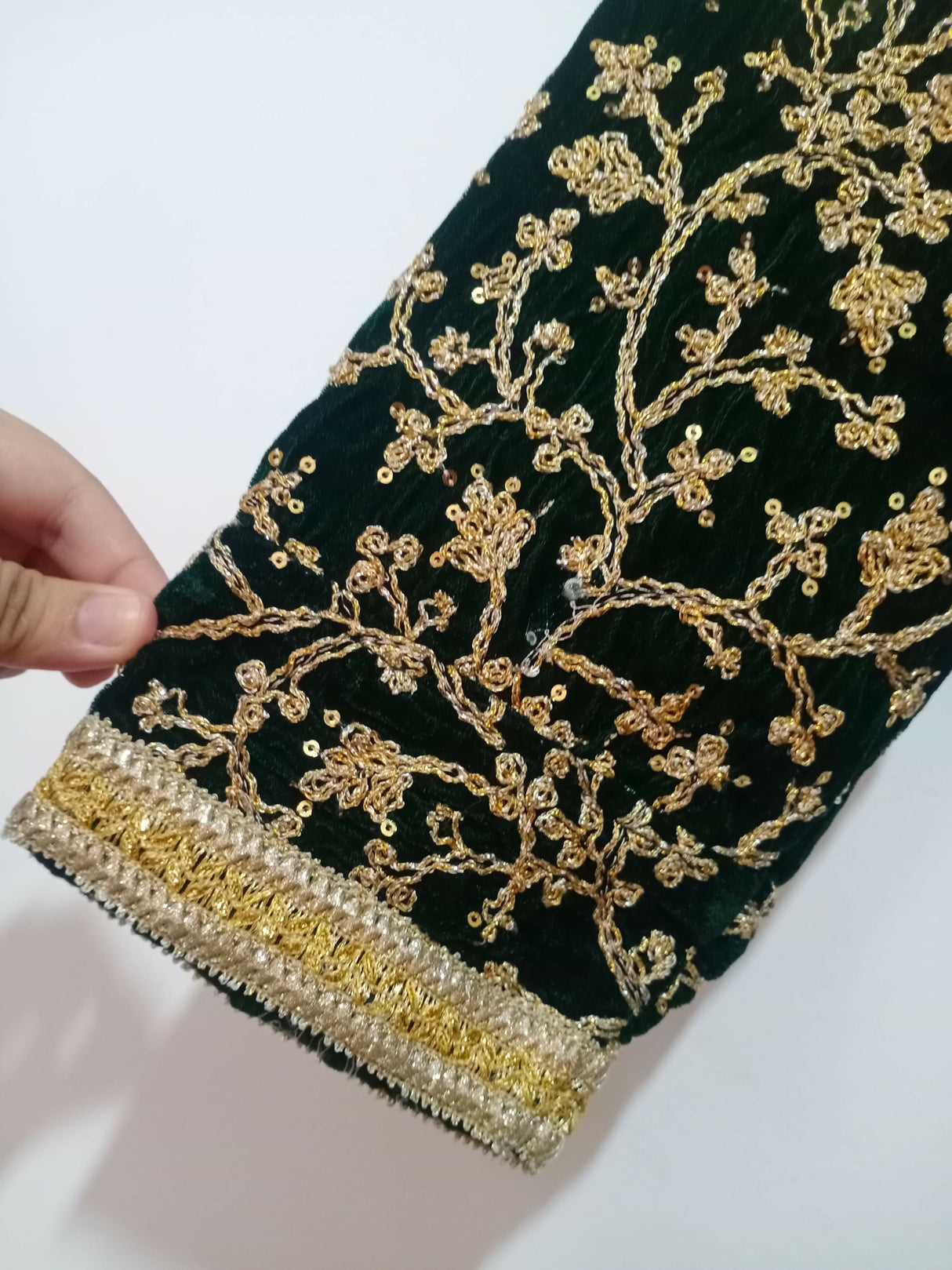 Peach Saree with Velvet Blouse | Women Sarees | Women Locally Made Formals | X Large | Preloved