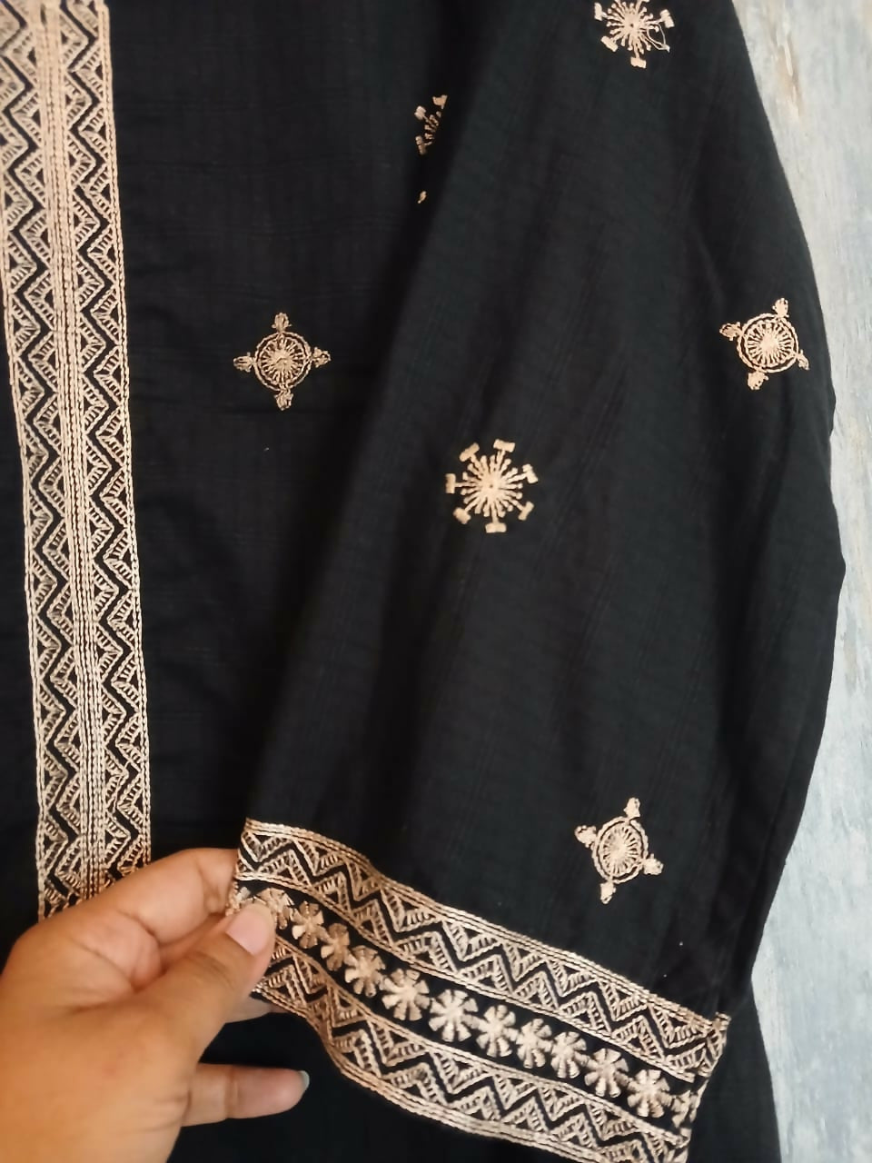 Emberoidered Black Kurta | Women Locally Made Kurta | Small | Worn Once
