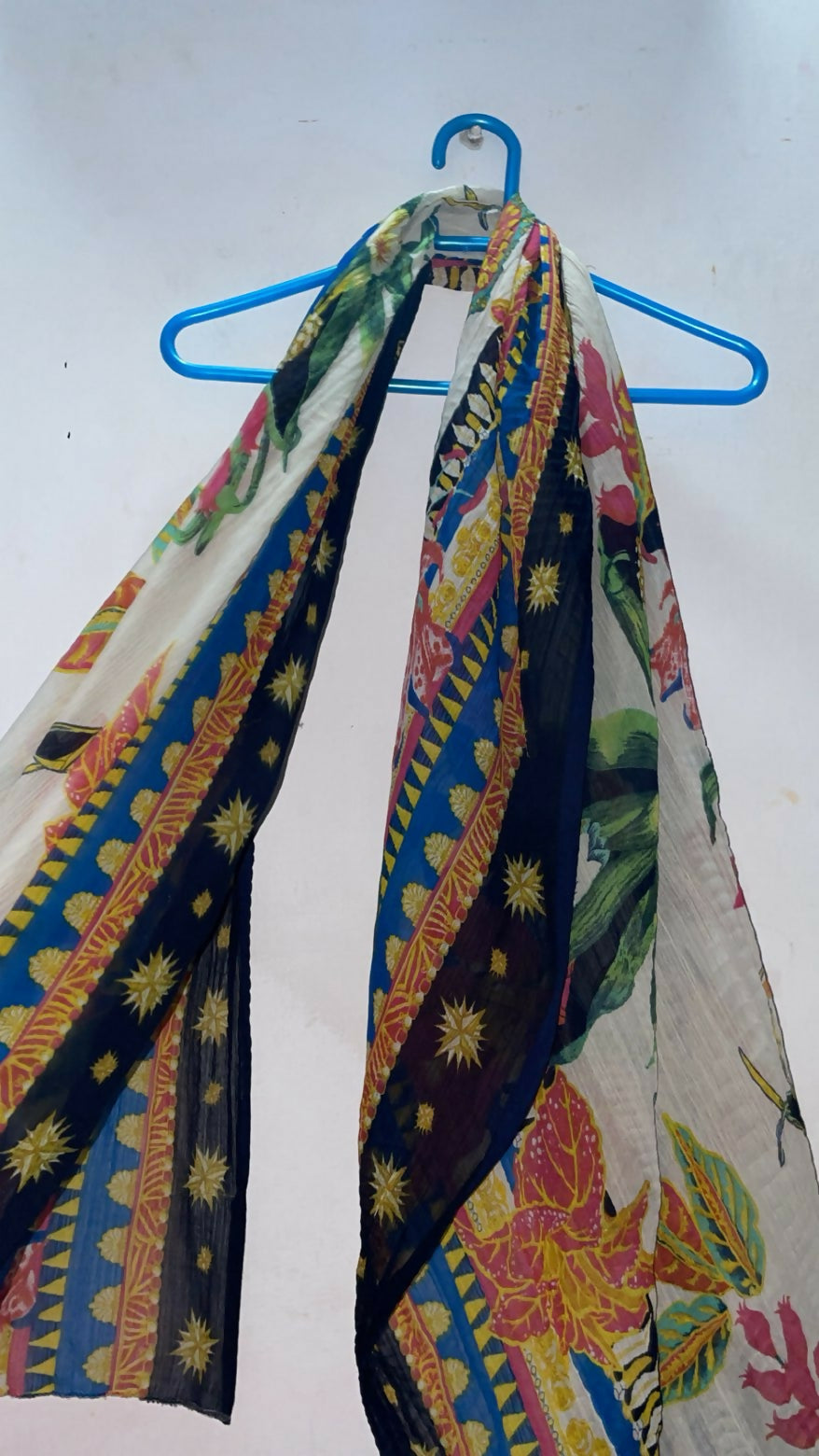 Printed Stylish Scarf | Women Accessories | Hijabs & Scarves | Standard | Preloved