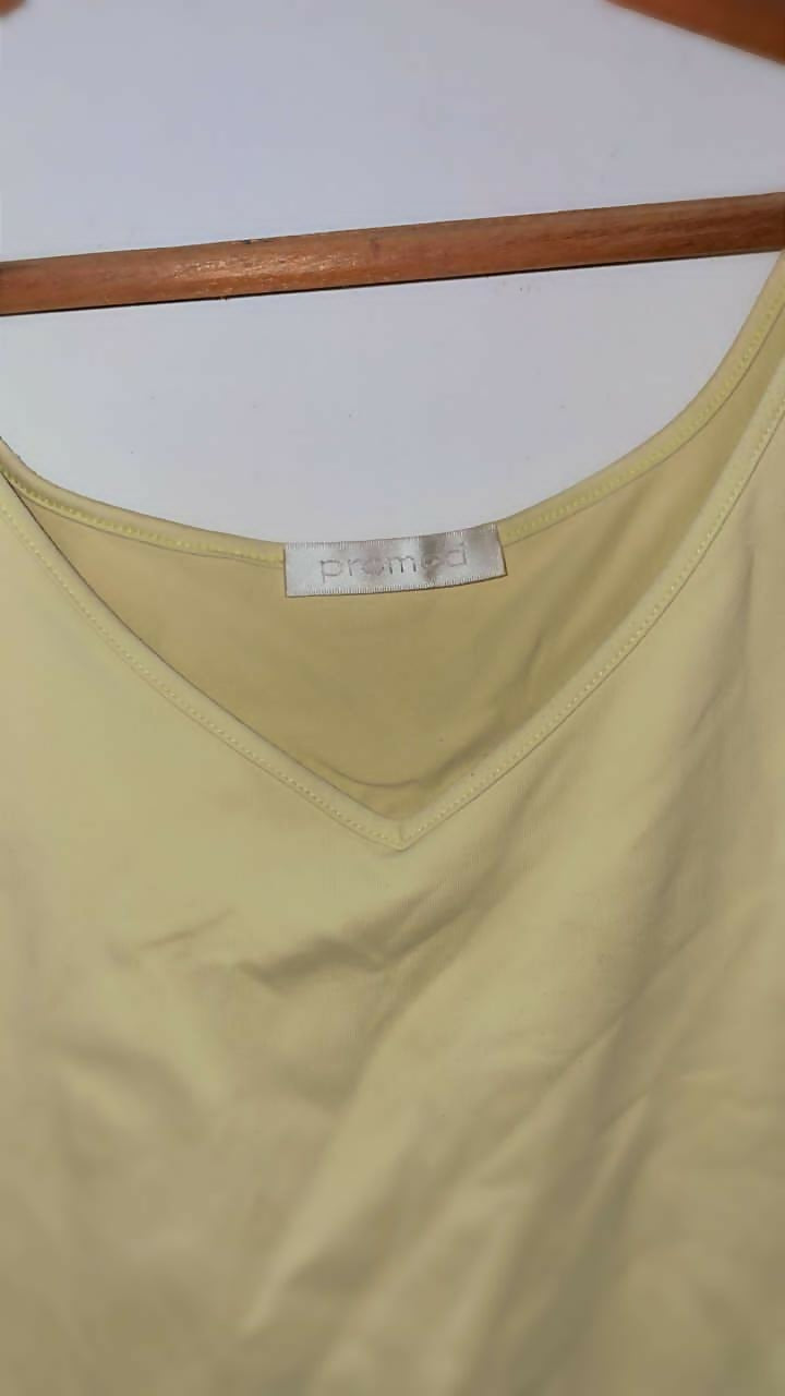 Pastel Green Tank Top | Women Tops & Shirts | Medium | Preloved