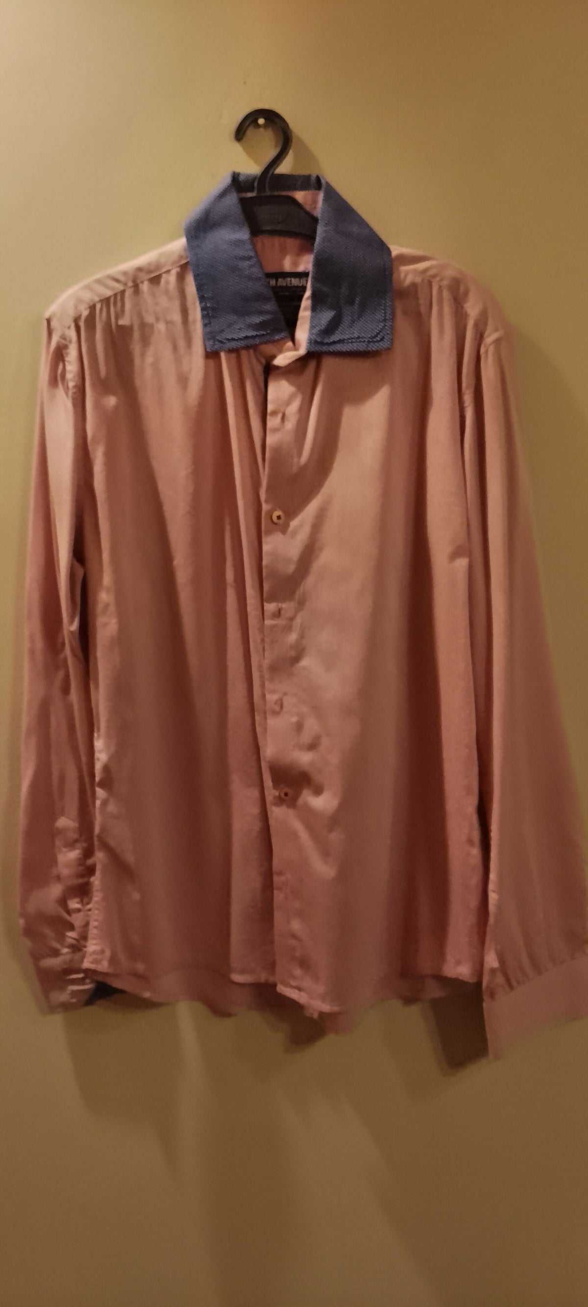 Fifth Avenue | Men Shirts & Tops | Orange | Medium | Preloved