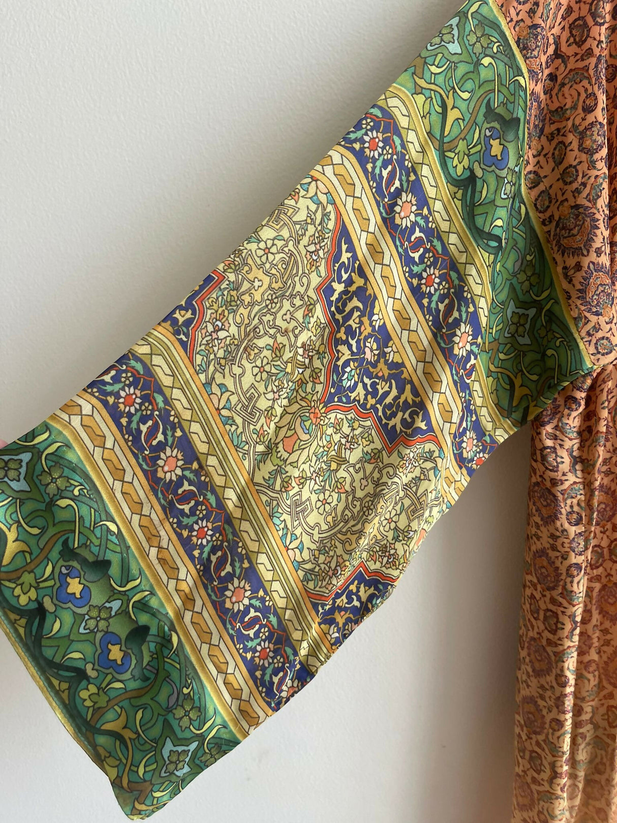 Beautiful Kurta | Women Locally Made Kurta | Medium | Worn Once