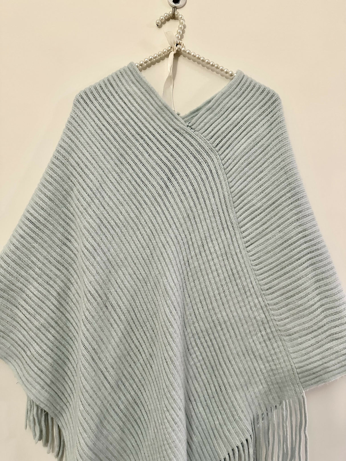 Wool Cape Shawl | Women Accessories | Duppatas & Shawls | Preloved