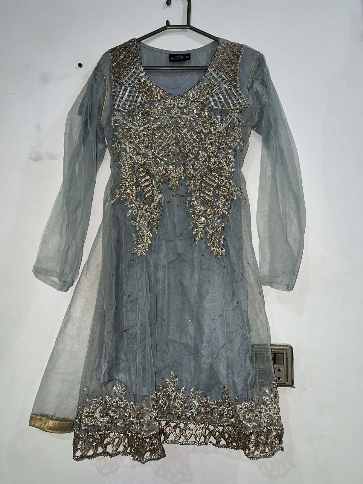 Women Fancy | Women Locally Made Formals | Small | Worn once