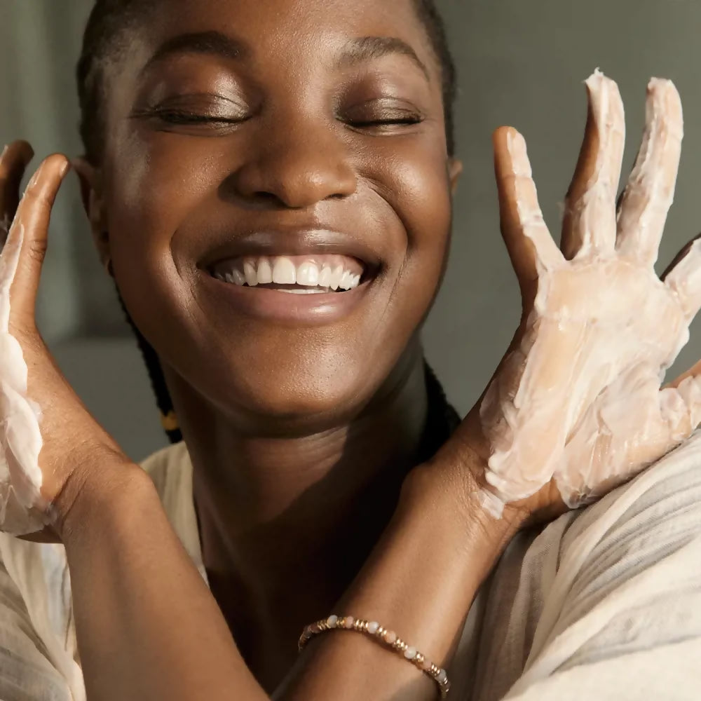 Oriflame | Milk & Honey Gold Nourishing Hand & Body Cream | Women Beauty Skincare | 250 ml | Brand New