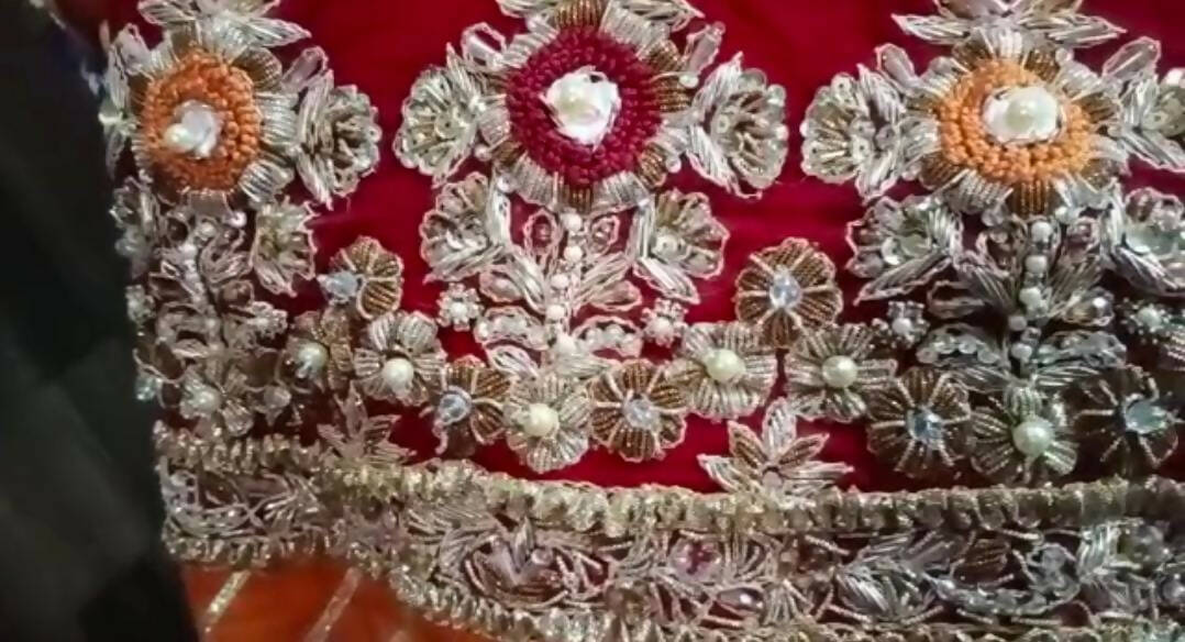 Red with rust fully heavy embroidered Barat Suit | Women Bridals | Large | Worn once