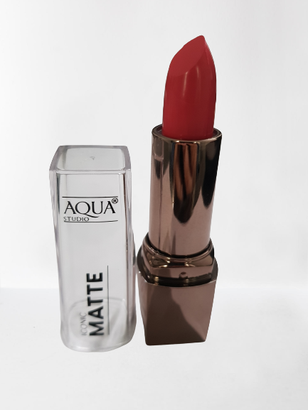 FIERY BERRY PINK ICONIC MATTEE AQUA STUDIO LIP STICK