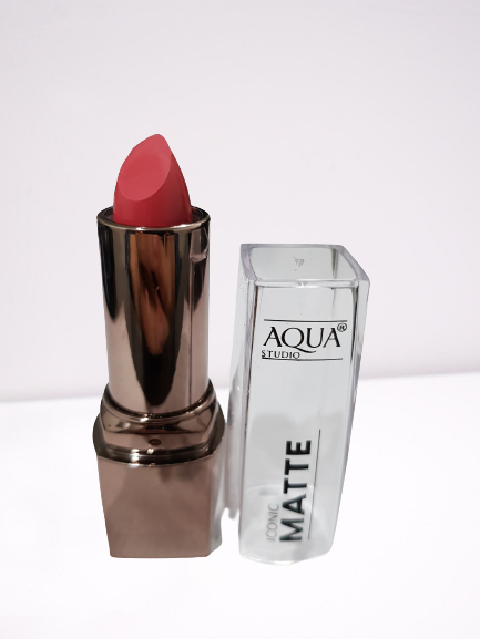 ROSE PINK ICONIC MATTE AQUA STUDIO LIP STICK