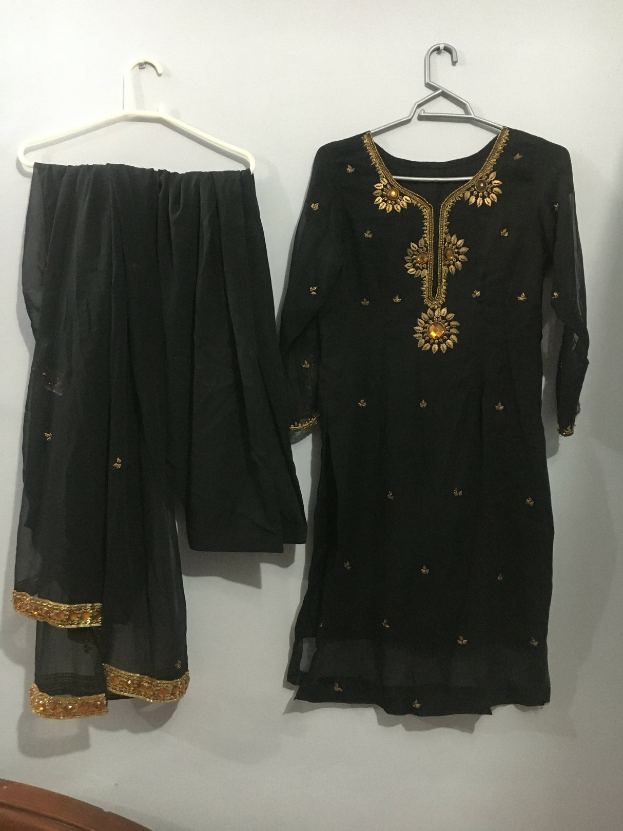 A to Z Style | Women Locally Made Formals | X-Small | Worn Once