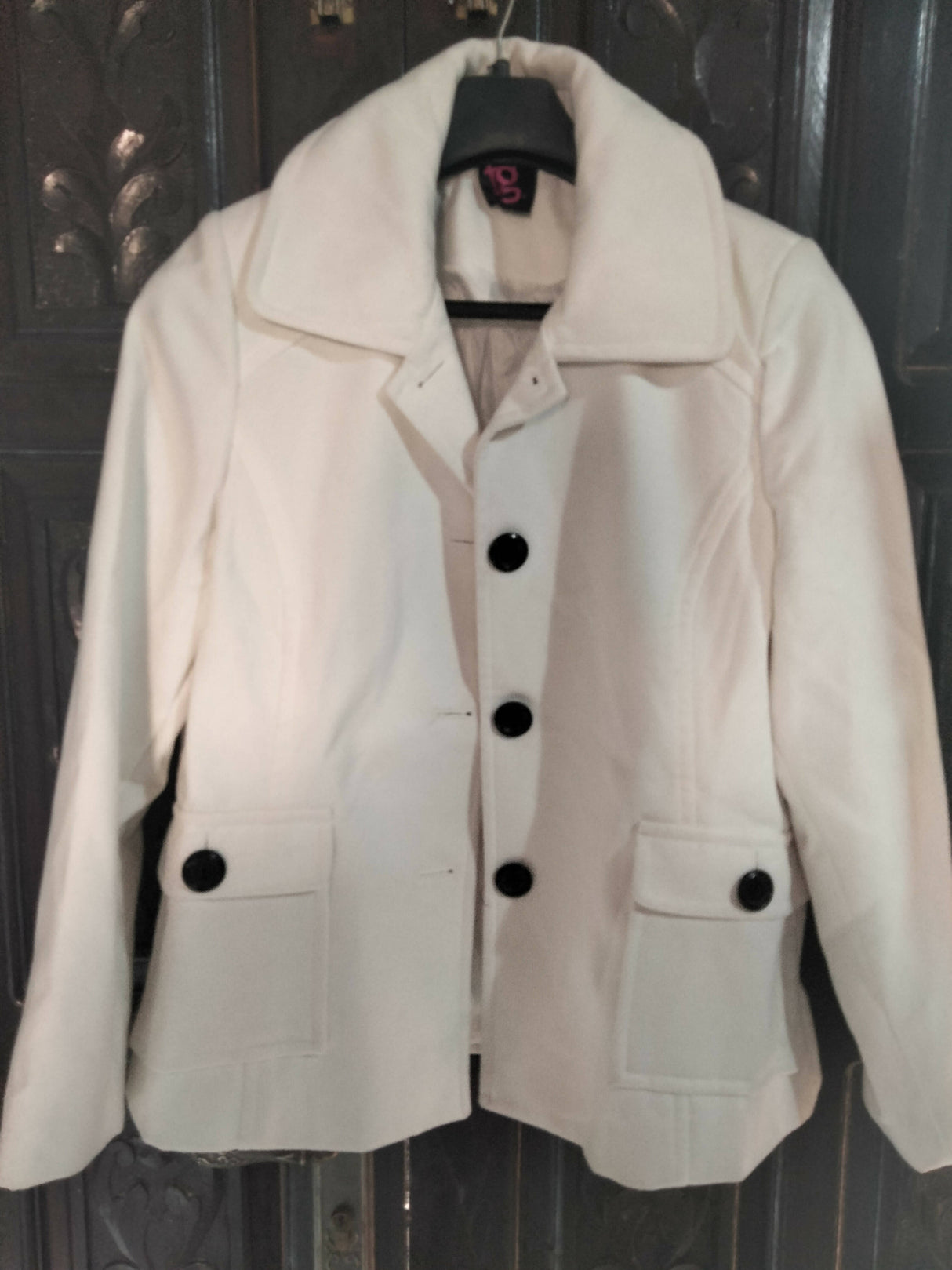 White Woolen Coat| Women Sweaters & Jackets| Medium | Preloved