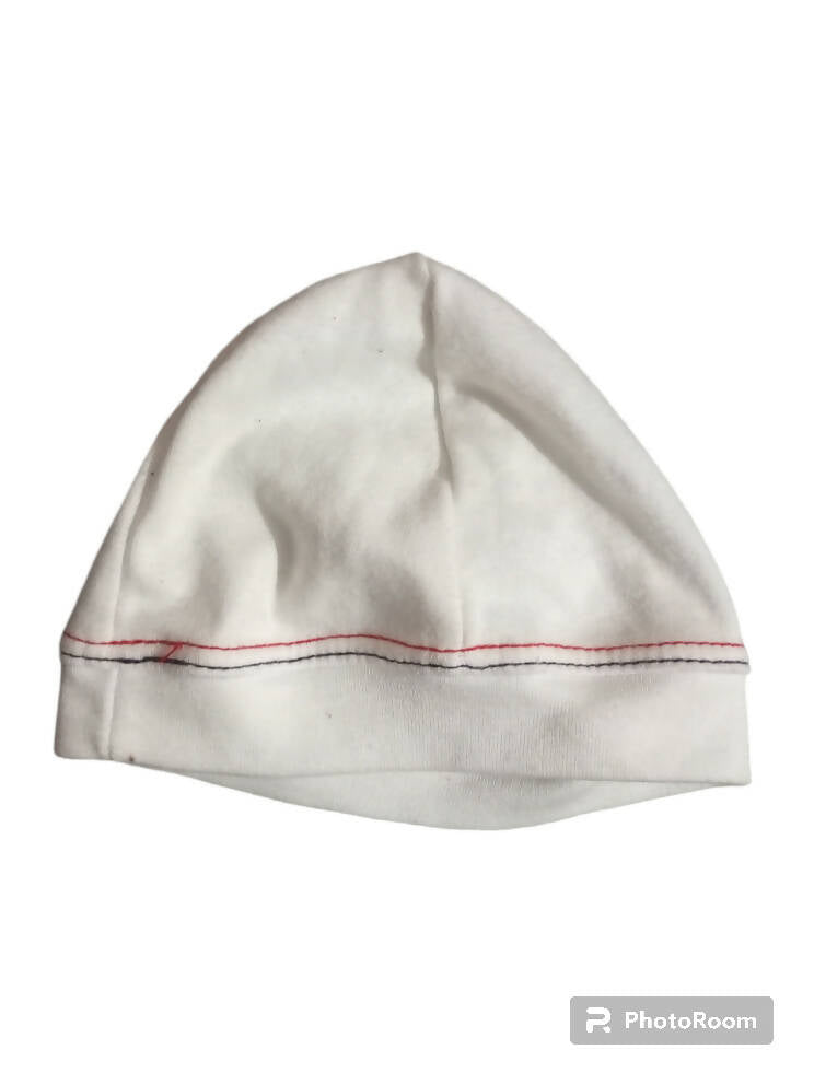 Soft cotton cap for newborns (Size: 0 to 8 months ) | Kids Accessories | Worn Once