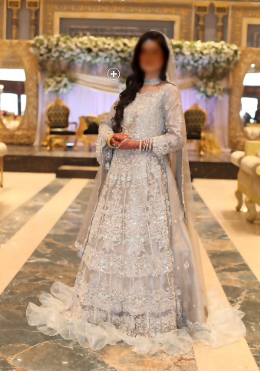Ivory Stunning Walima Maxi | Women Bridals | Small | Worn Once