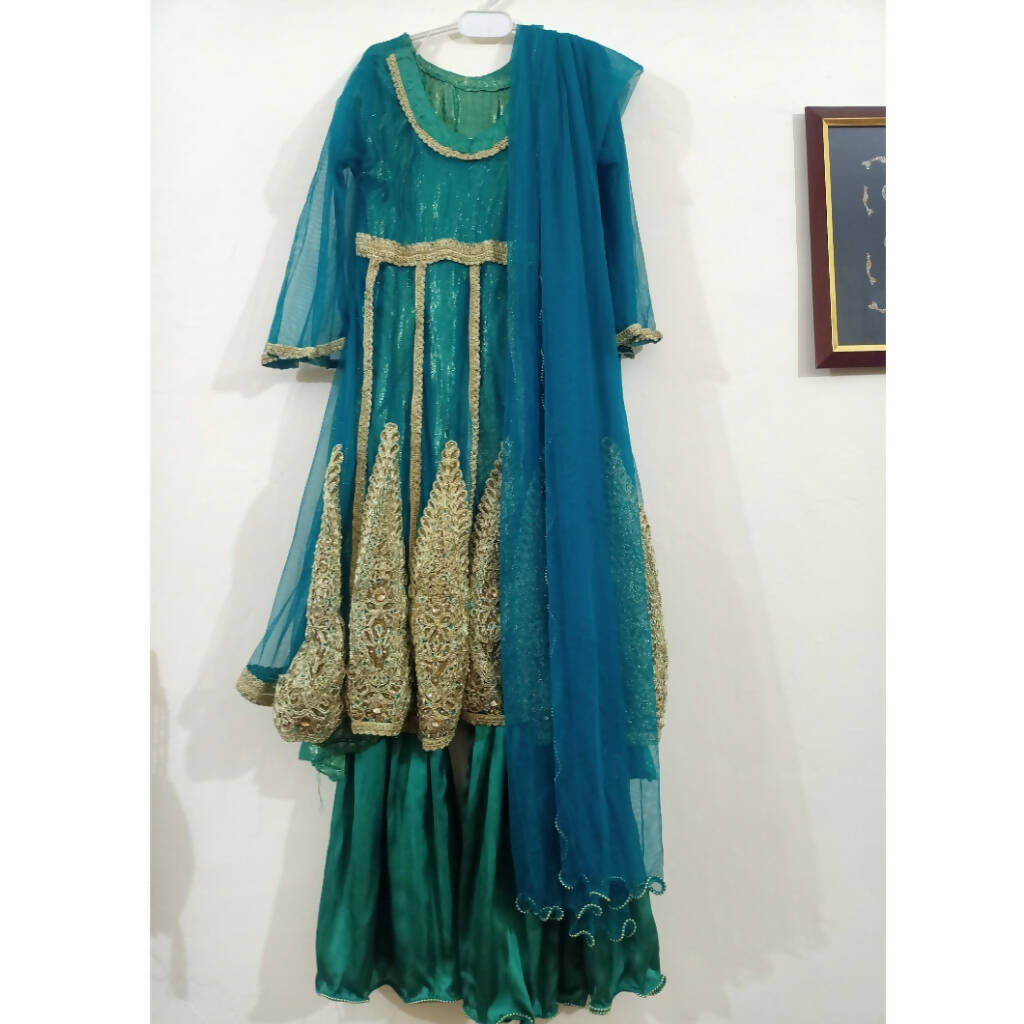 Green Net silk embroidery short frok with sharara | Women Locally Made Formals | Medium | Preloved