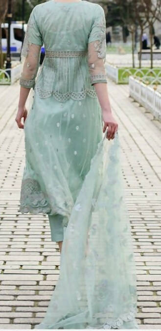 Shaposh|Fancy Max | Woman Frocks & Maxis| Medium | Preloved