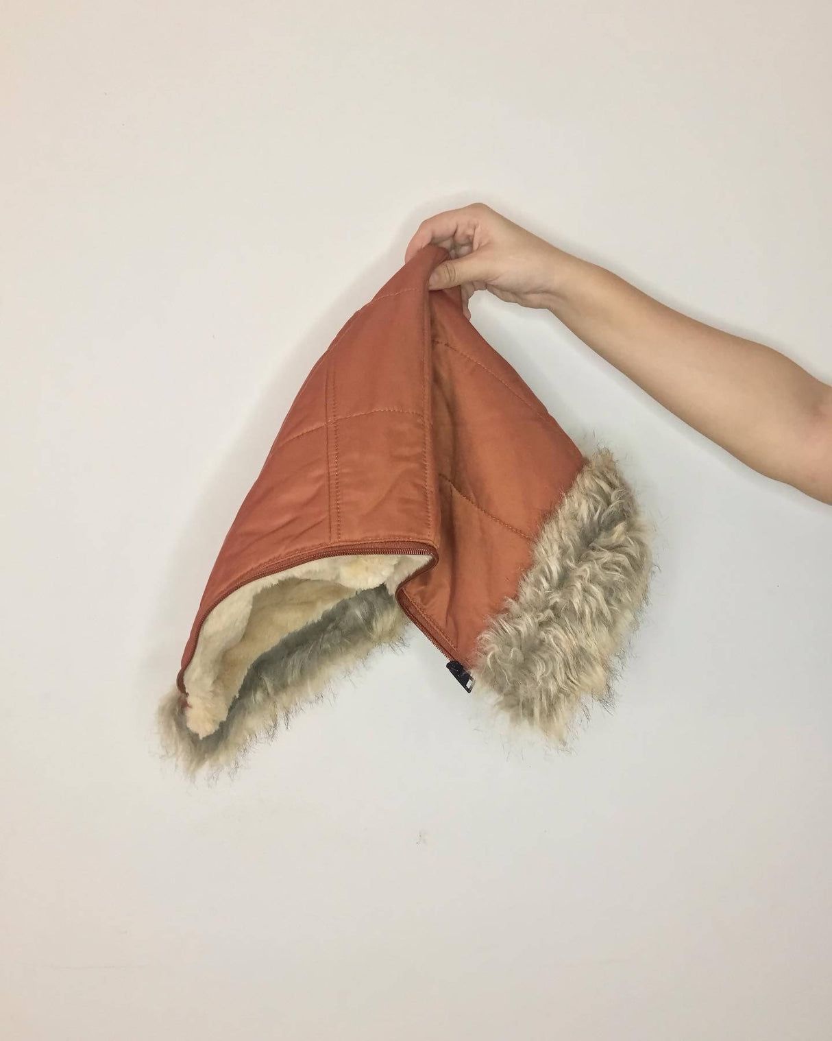 Mudo Turkey | Rust Winter Zip-front Detachable Hooded Coat Multi-Pocket Parka | Women Sweaters & Jackets | Samll to Medium | Worn Once