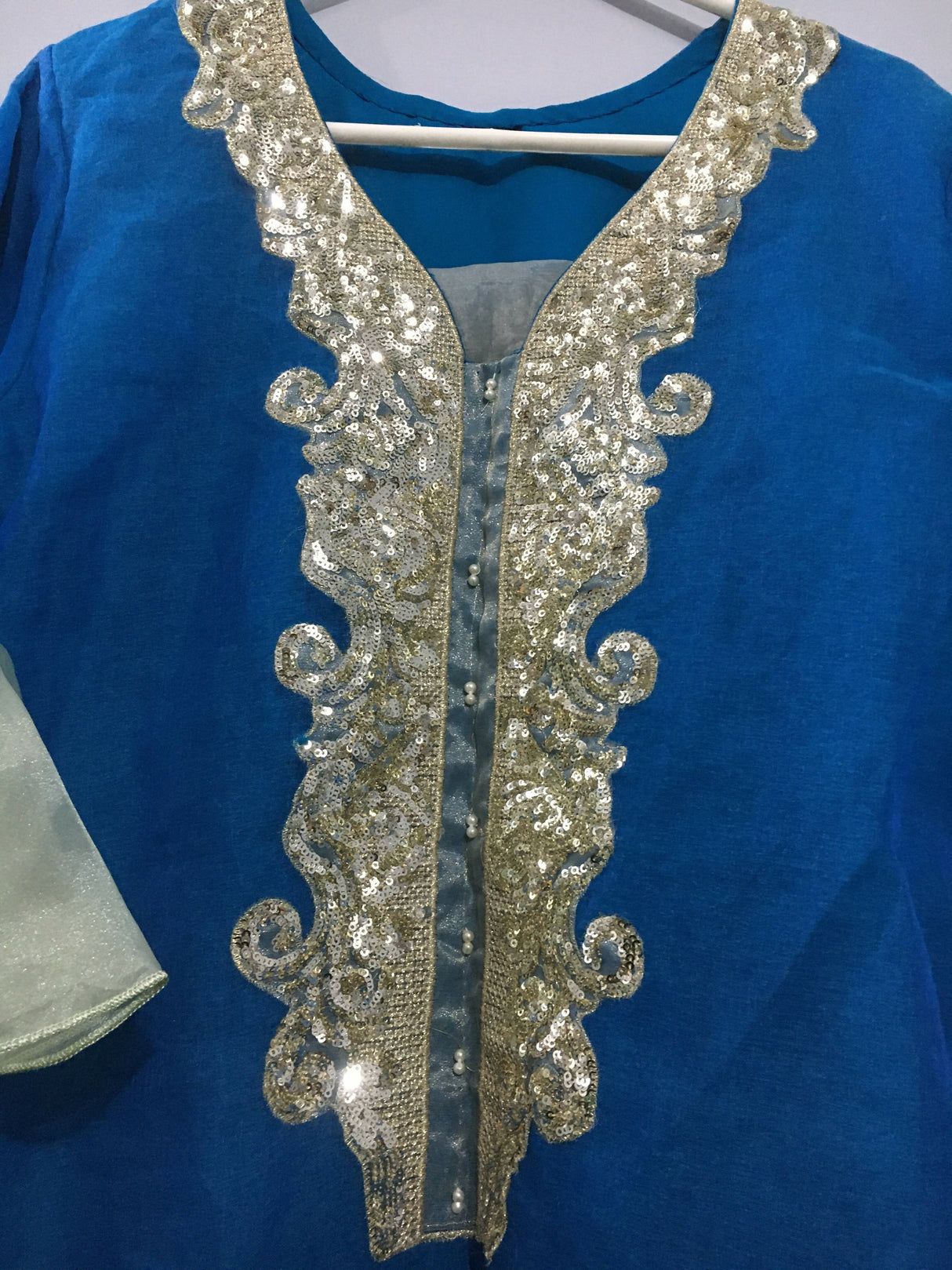 Libas | Blue embroidery Kurta | Women Branded Kurta | Medium | New