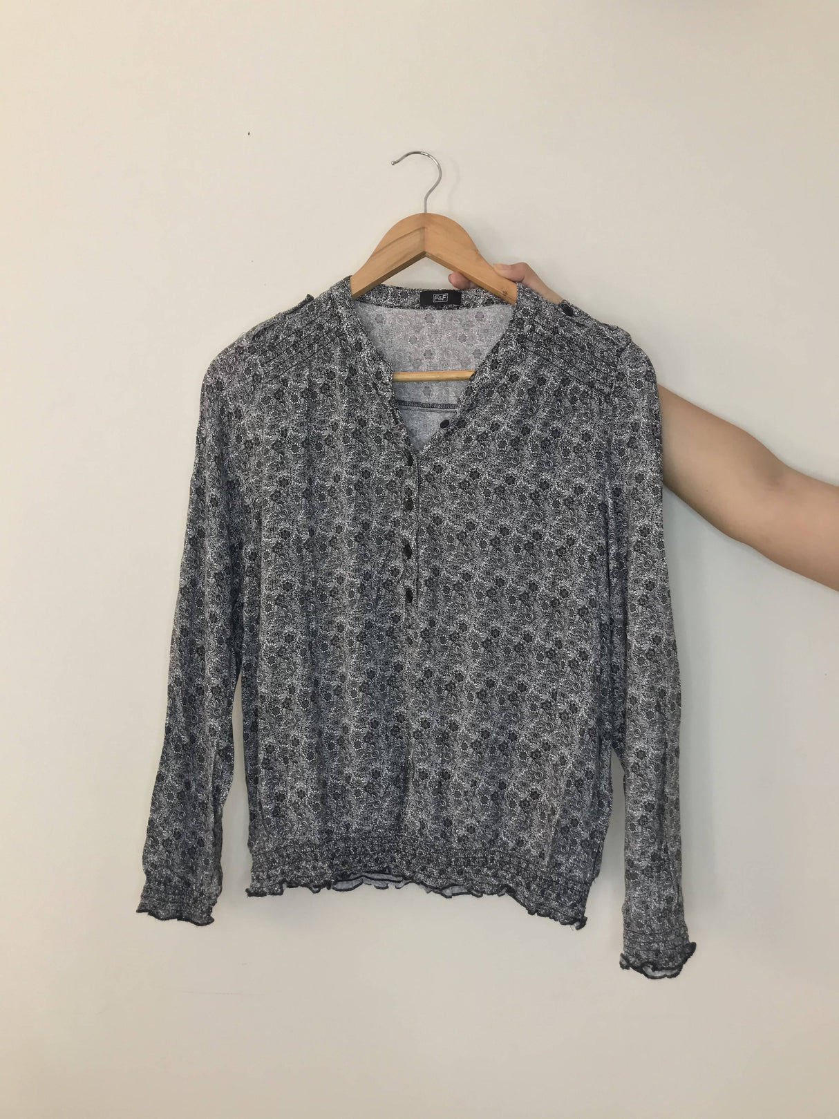 F&F | Black Floral Printed Shirt | Women Tops & Shirts | Small | Preloved