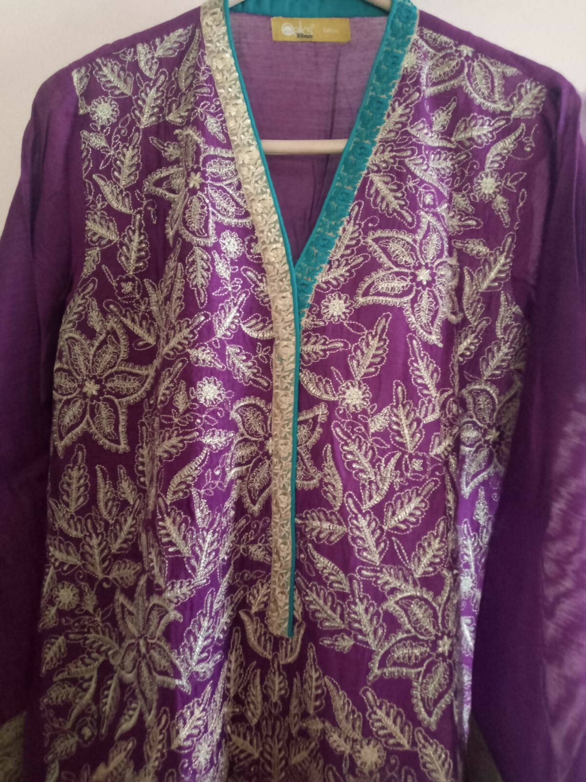 Oaks | Purple Embroidered Kurta | Women Branded Kurta | Small |New