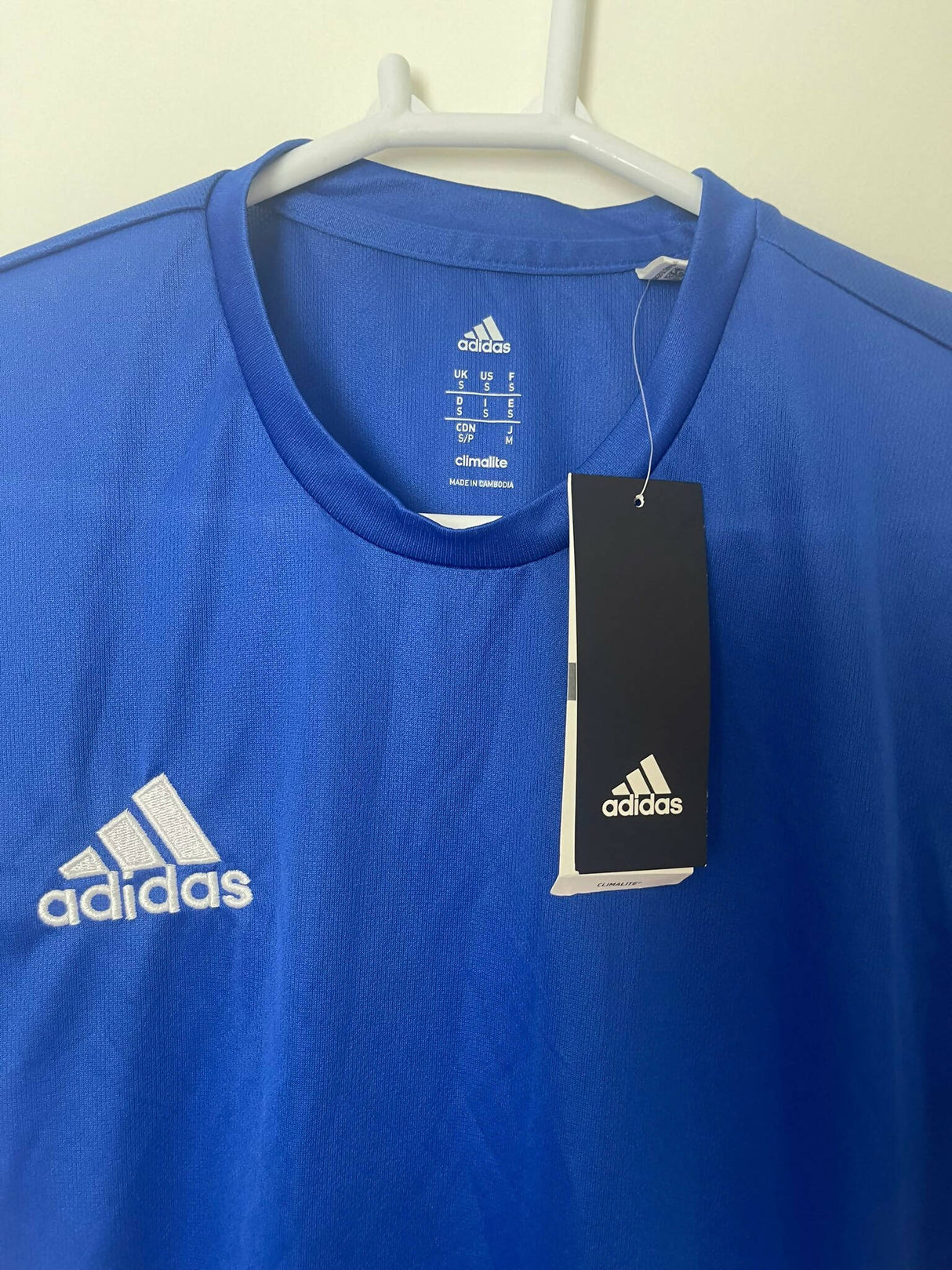 ایڈیڈاس | نیلی شرٹ (چھوٹی) | مردوں کی ٹی شرٹس اور شرٹس | بالکل نیا