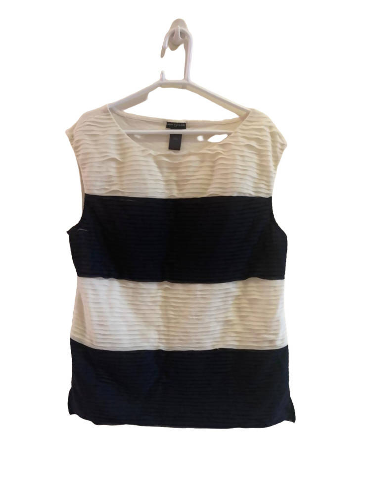 Ann Taylor | Black White Striped Top | Women Tops & Shirts | Preloved