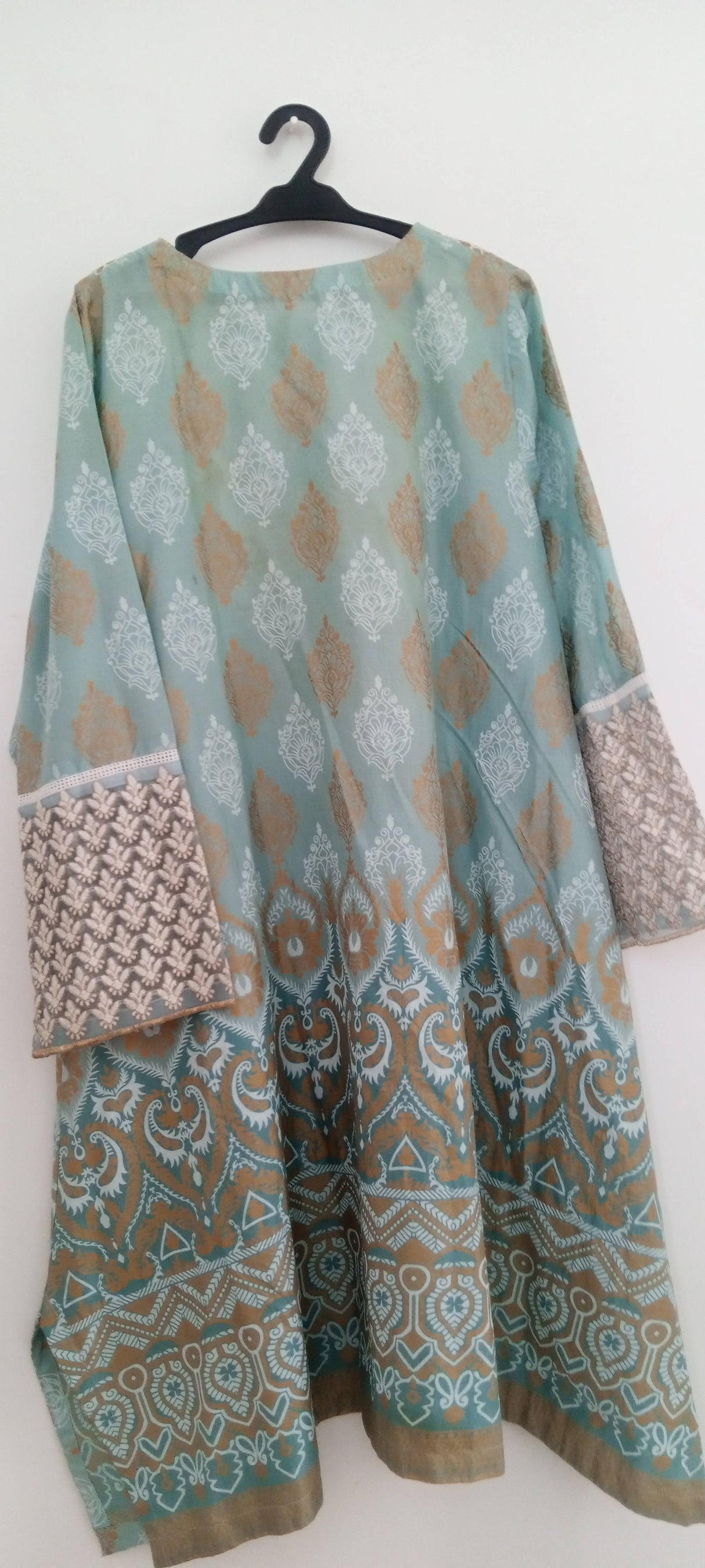 Limelight | Teal Sea Blue Embroidered kurta | Women Branded Kurta | Medium| Preloved