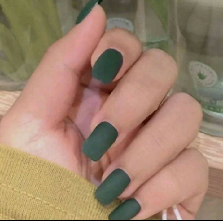 SHEIN | 24pcs short square Fake Nails | Women Beauty | Brand New