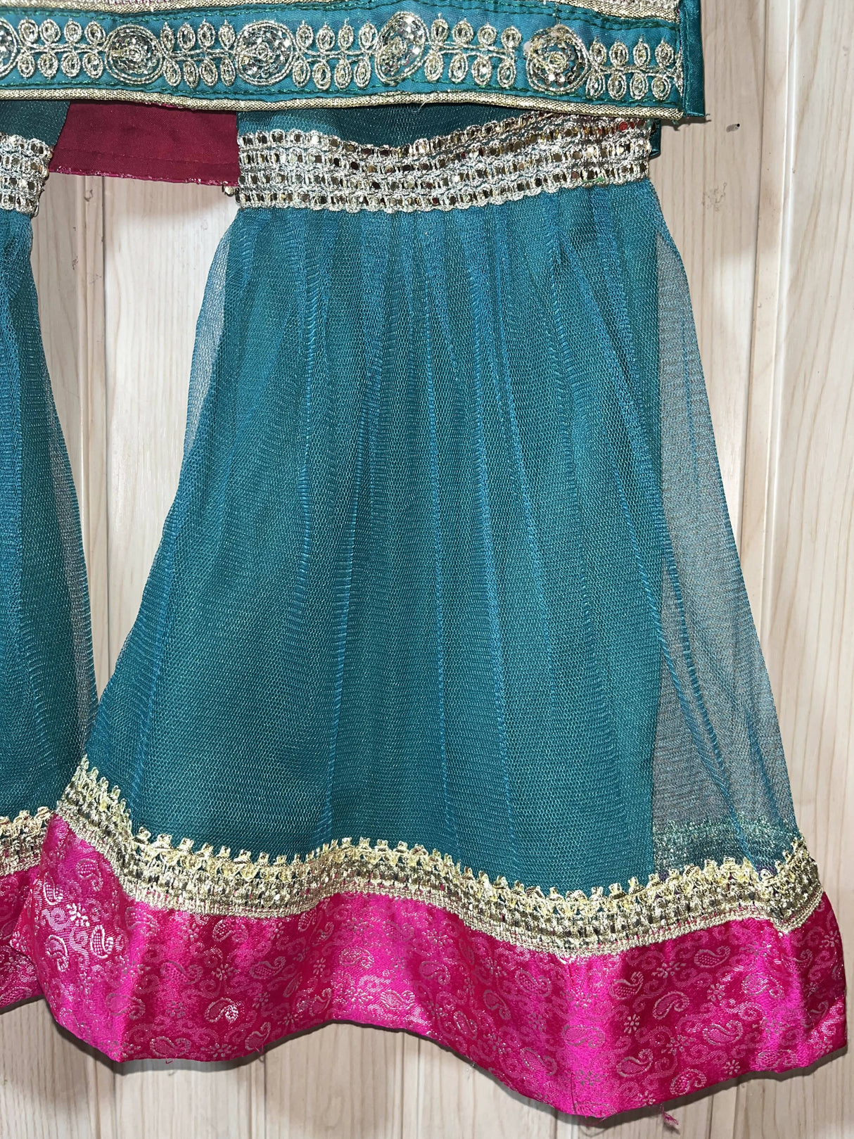 Beautiful Girls Gharara | Kids | Girls Shalwar Kameez | Suitable for 6-8 Yrs | Worn Once